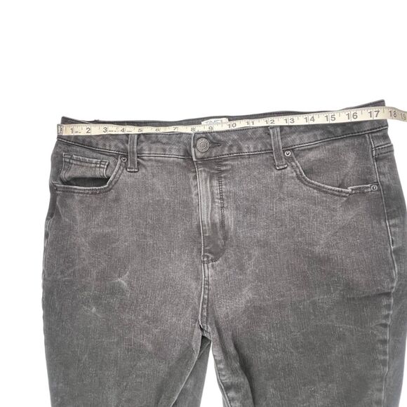 Time And True Jeans 18 Black Denim Casual Everyday Modern High Rise Basic Pants - Picture 3 of 9